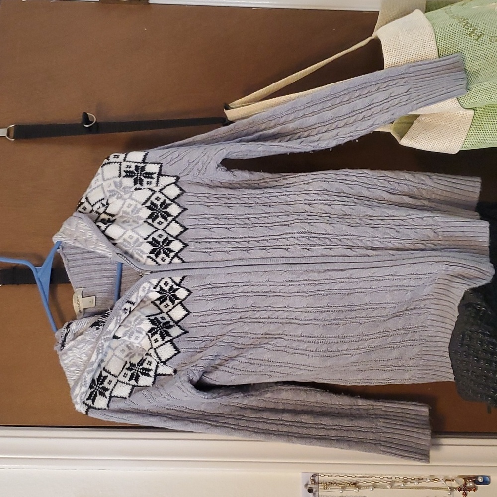 Sweater